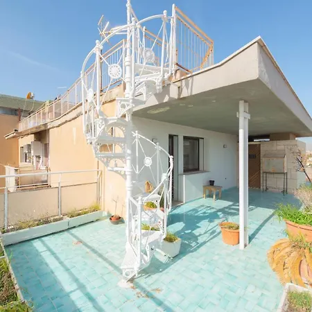 Le Terrazze Di Donna Anna Appartement *