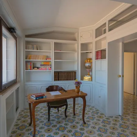 Le Terrazze Di Donna Anna Appartement *