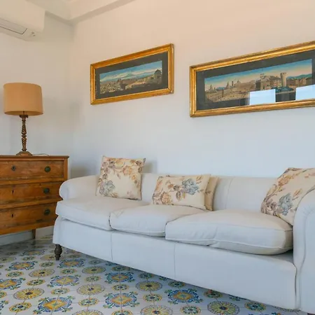 Le Terrazze Di Donna Anna Appartement
