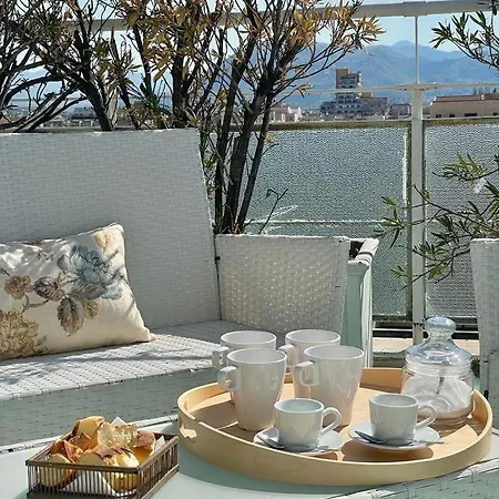 Le Terrazze Di Donna Anna Appartement